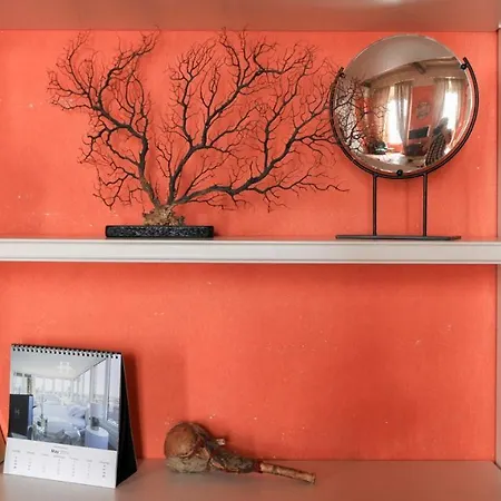 Plum Guide - Tarragon Mirror *